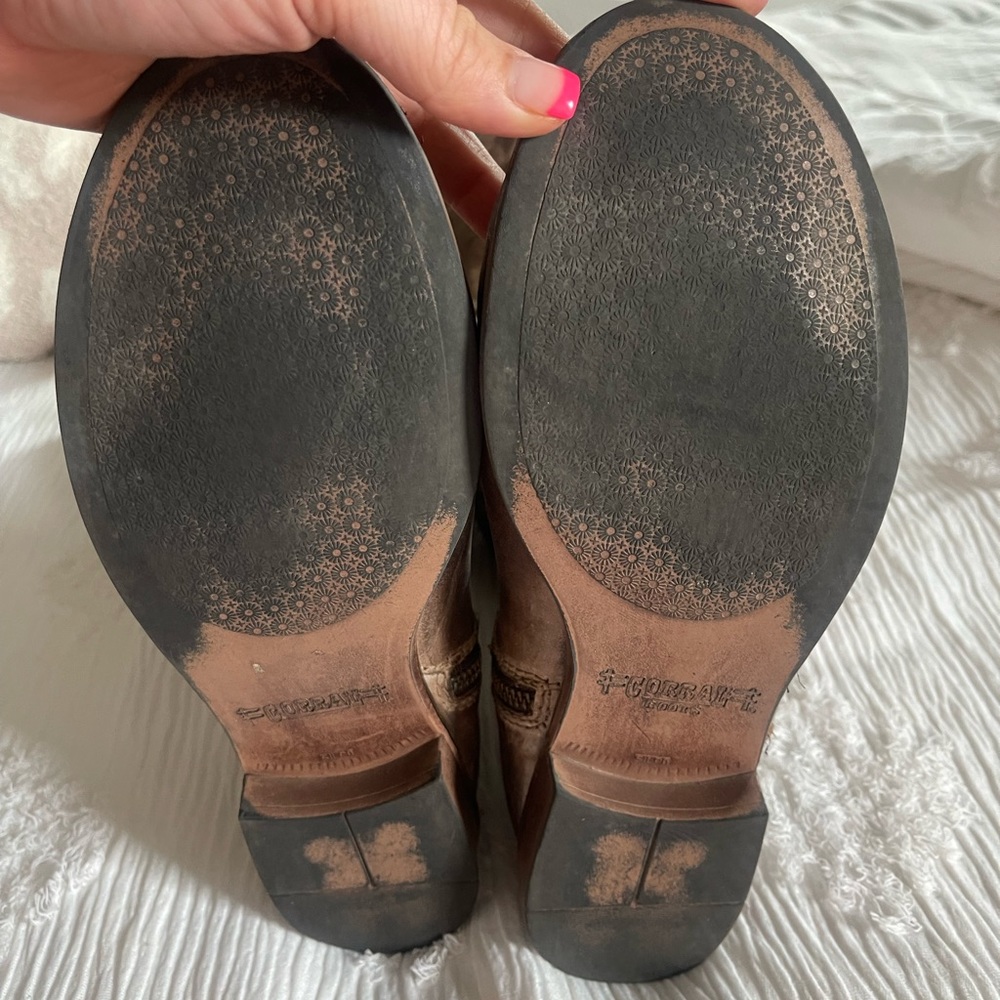 Corral Boots - Picture 2 of 3